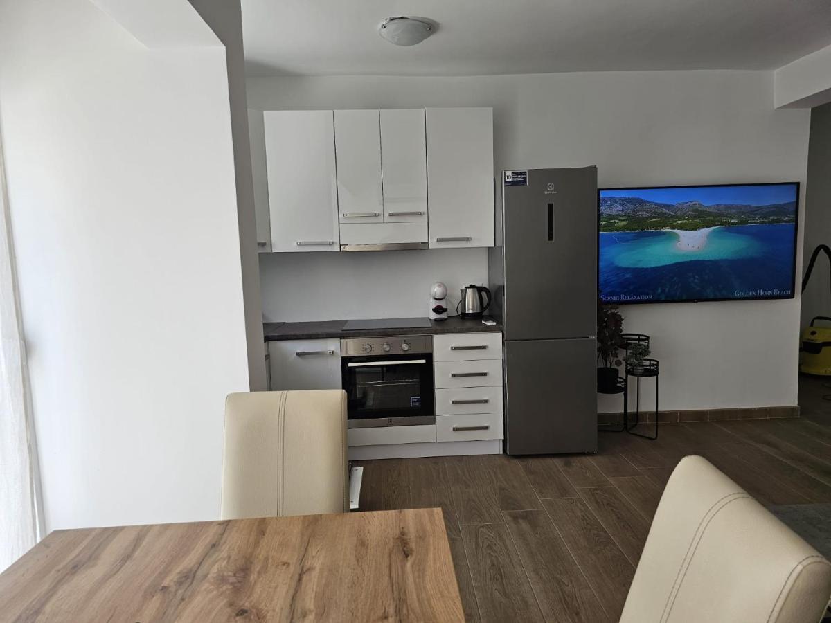 Harmony Suites Bol Zewnętrze zdjęcie