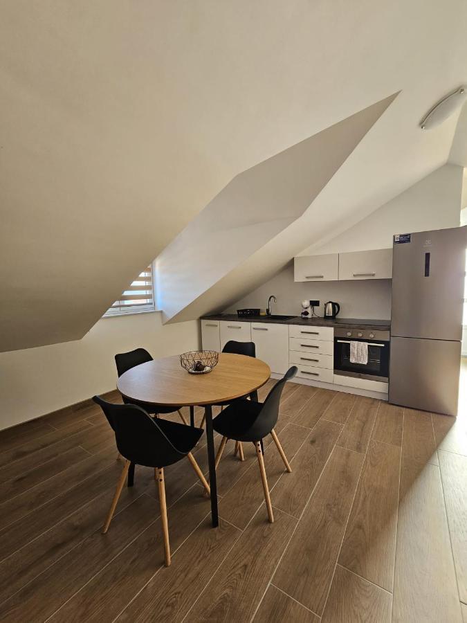 Harmony Suites Bol Zewnętrze zdjęcie