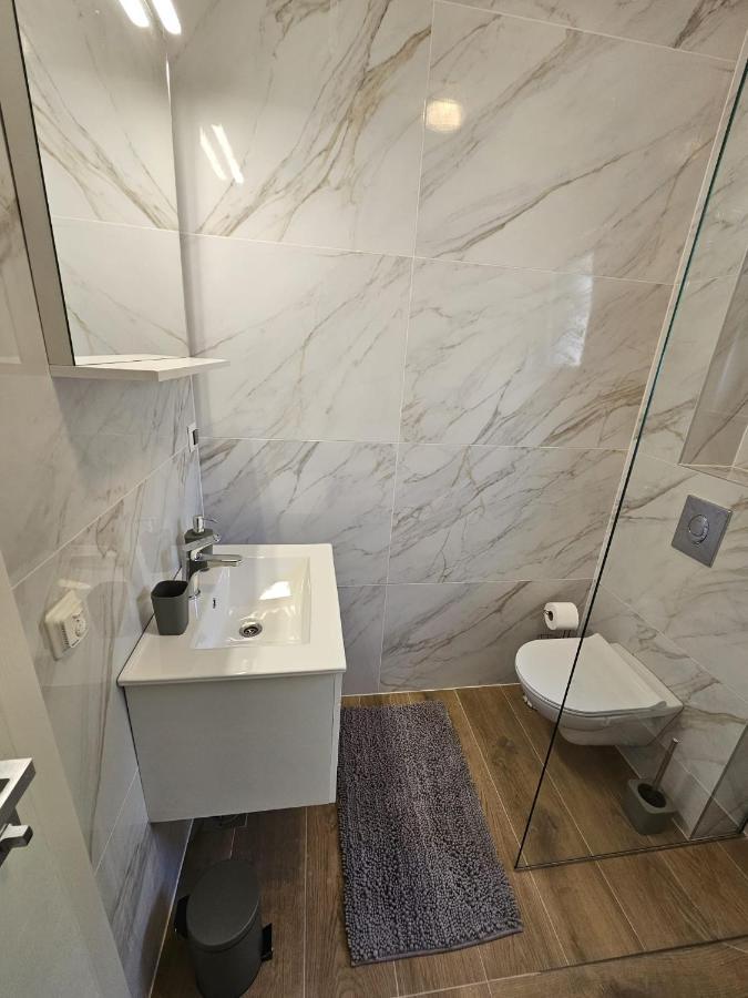 Harmony Suites Bol Zewnętrze zdjęcie
