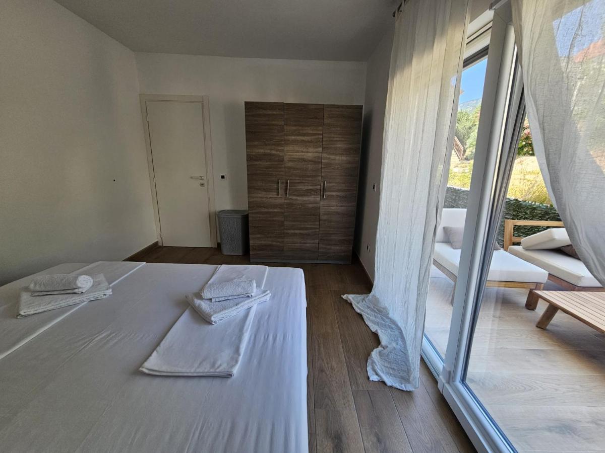 Harmony Suites Bol Zewnętrze zdjęcie