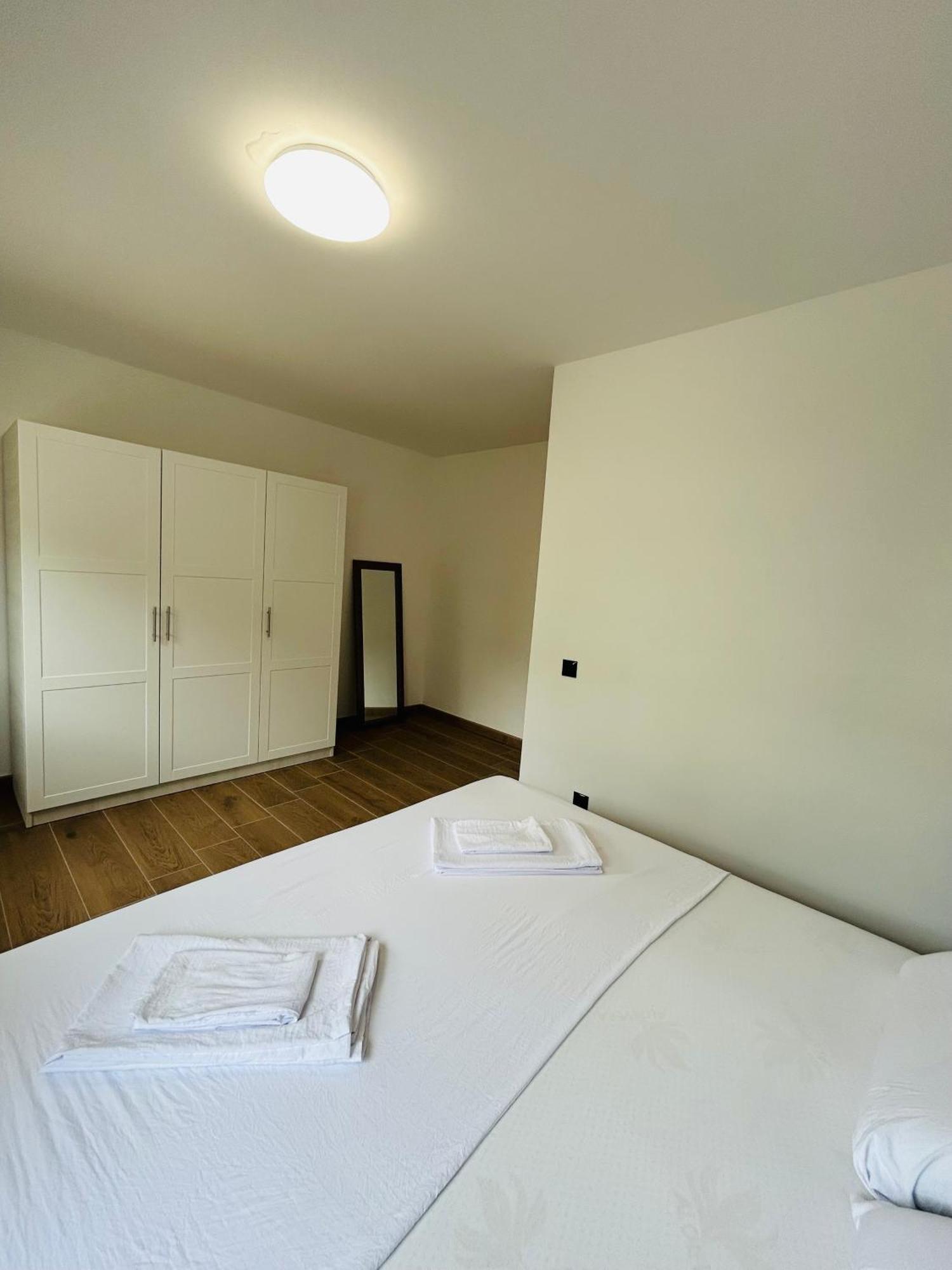 Harmony Suites Bol Zewnętrze zdjęcie