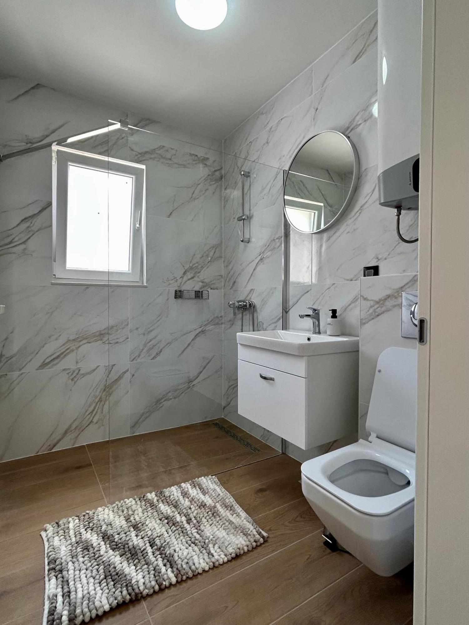Harmony Suites Bol Zewnętrze zdjęcie